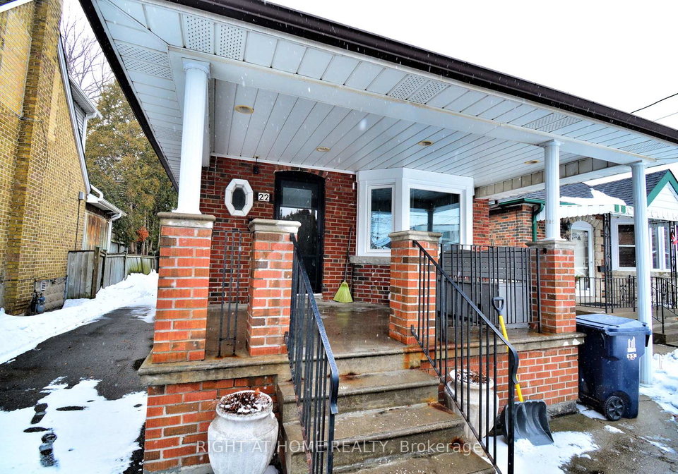 22-landour-avenue-toronto-ontario-w12816404
