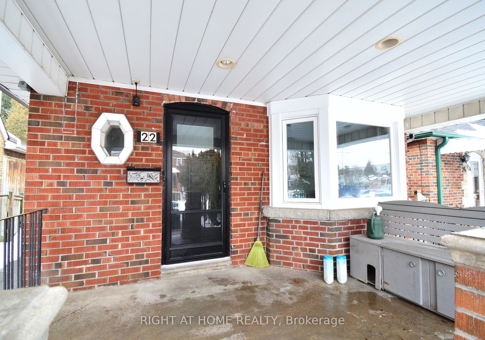 22-landour-avenue-toronto-ontario-w12816404
