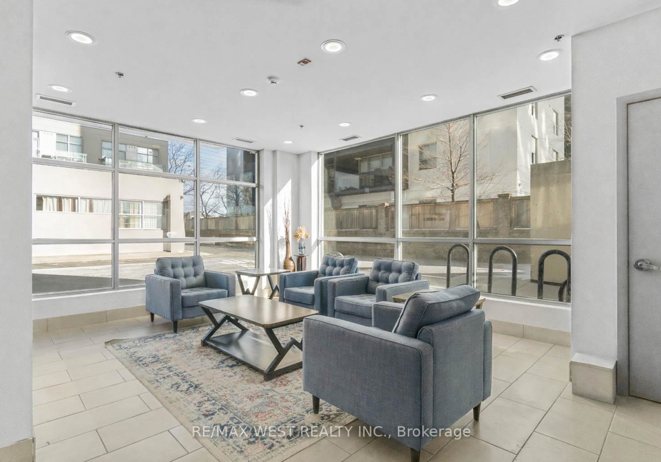 2464-weston-road-north-york-ontario-w12816864