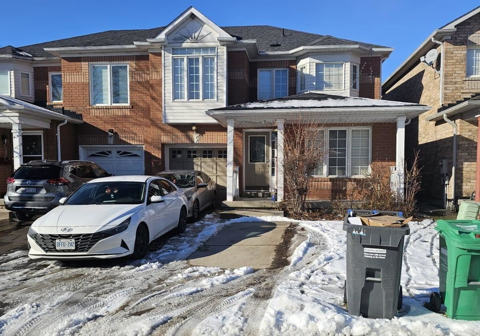 67-seaside-circle-brampton-ontario-w12816968