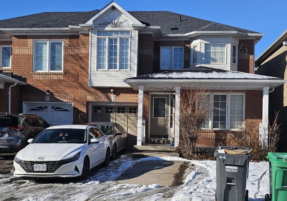 67-seaside-circle-brampton-ontario-w12816968