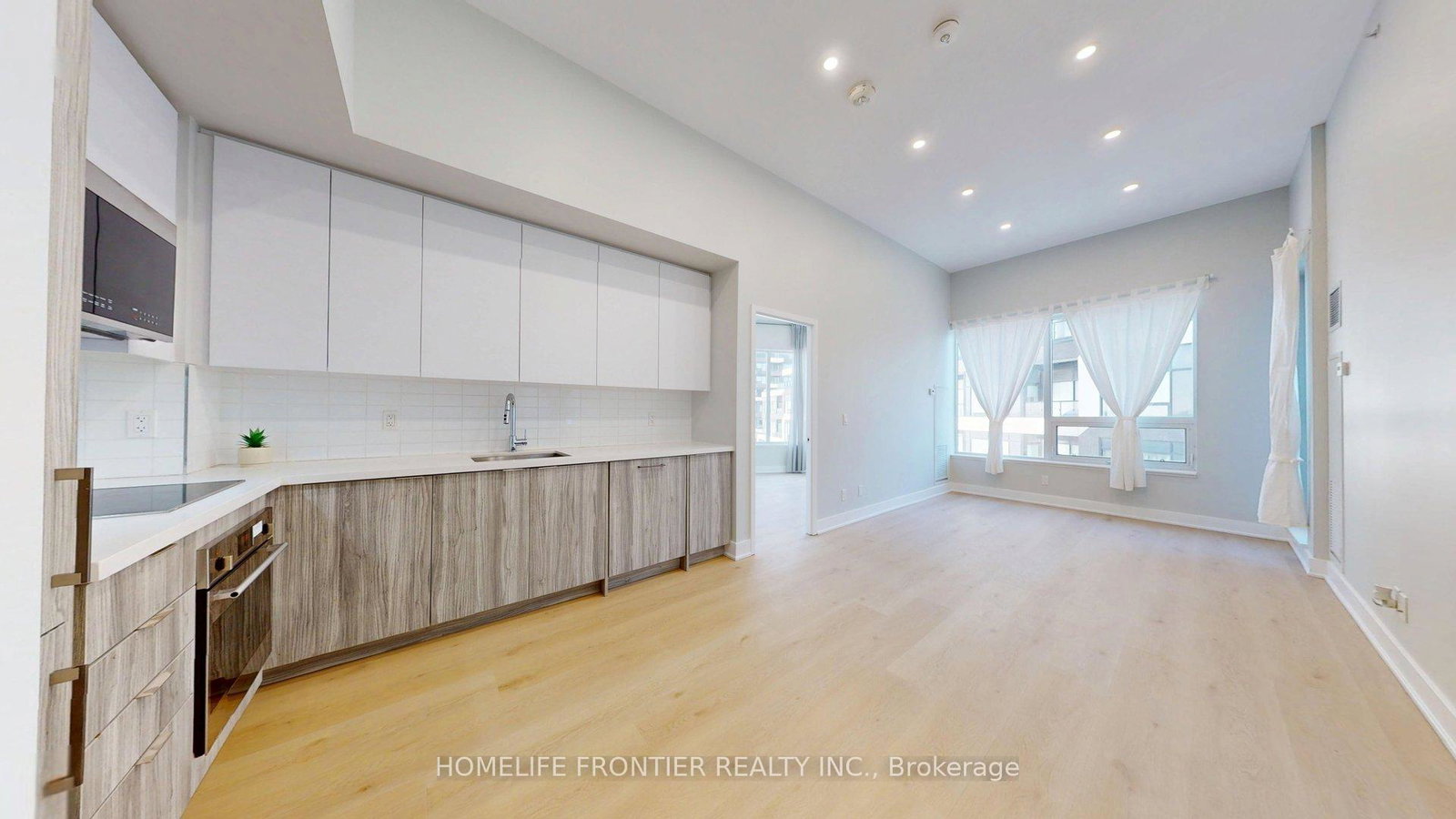 297-oak-walk-drive-oakville-ontario-w12817026