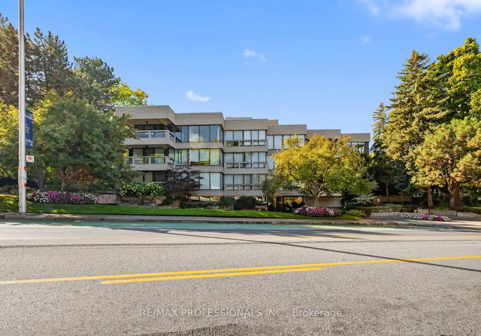 2545-bloor-street-w-toronto-ontario-w12817222