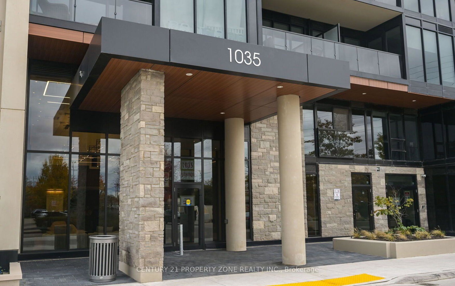 1035-southdown-road-mississauga-ontario-w12817308
