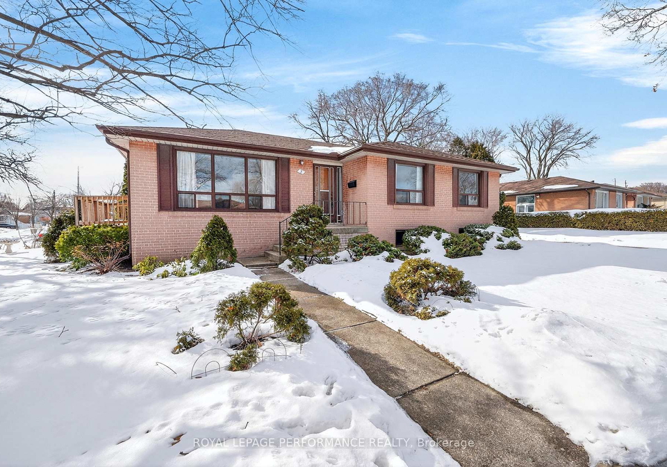 2-littlewood-crescent-etobicoke-ontario-w12817722