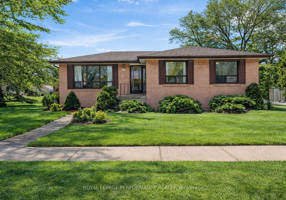 2-littlewood-crescent-etobicoke-ontario-w12817722