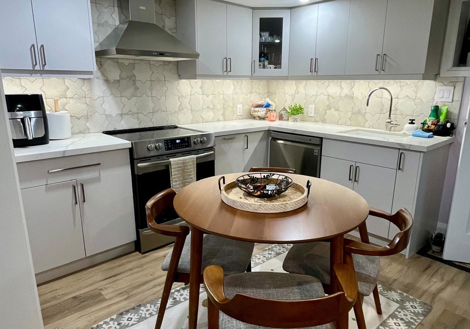 4-windust-gate-etobicoke-ontario-w12818272