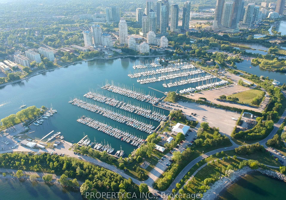 2230-lake-shore-boulevard-w-etobicoke-ontario-w12818394