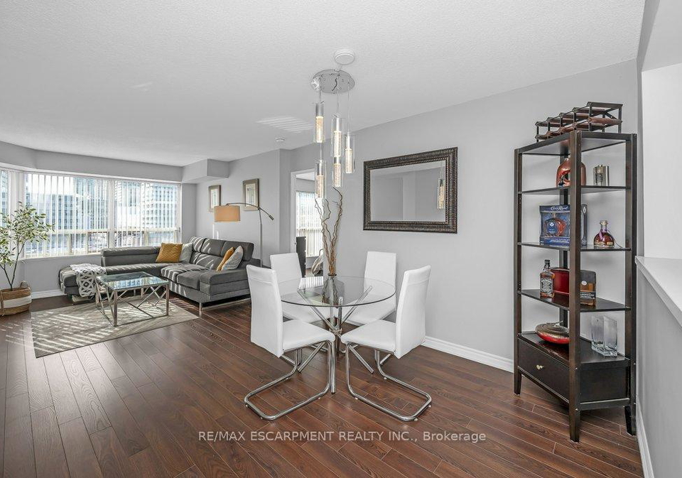335-webb-drive-mississauga-ontario-w12818594