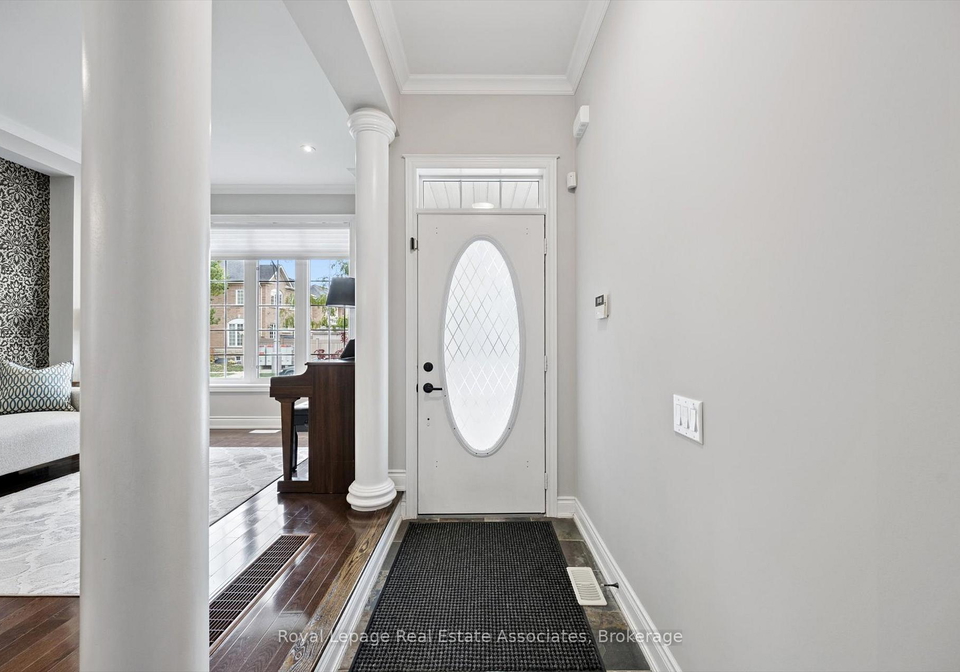 3335-whilabout-terrace-oakville-ontario-w12818694
