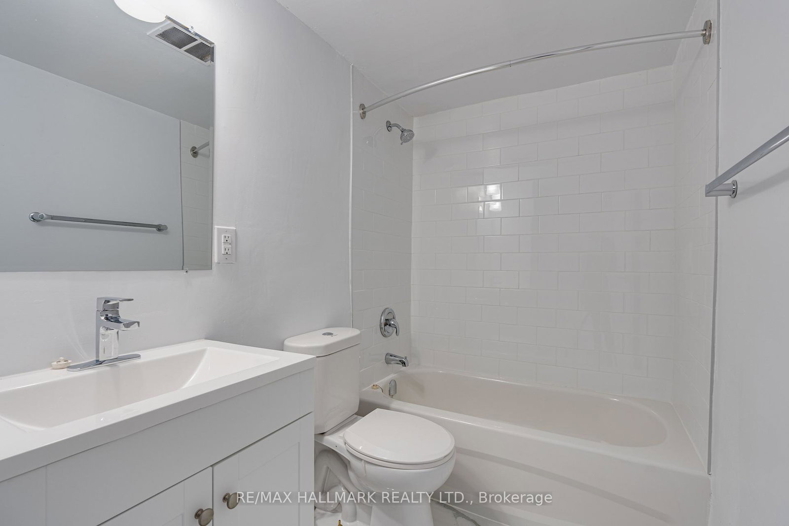 10-garfella-drive-s-etobicoke-ontario-w12818984