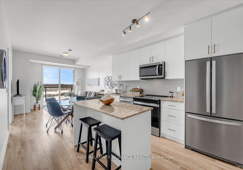 335-wheat-boom-drive-oakville-ontario-w12819360