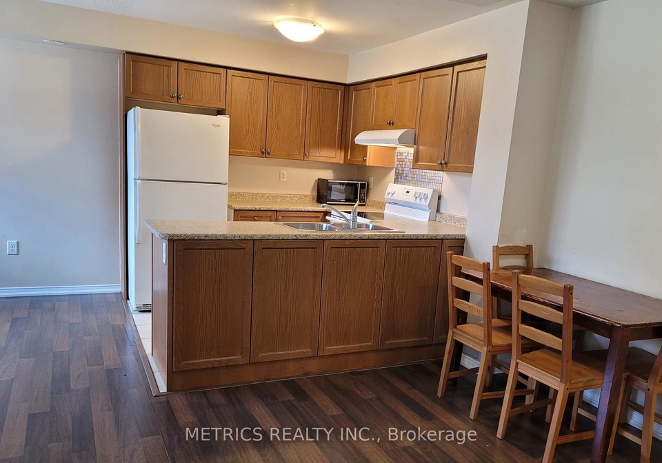141-isaac-devines-boulevard-s-york-ontario-w12819568