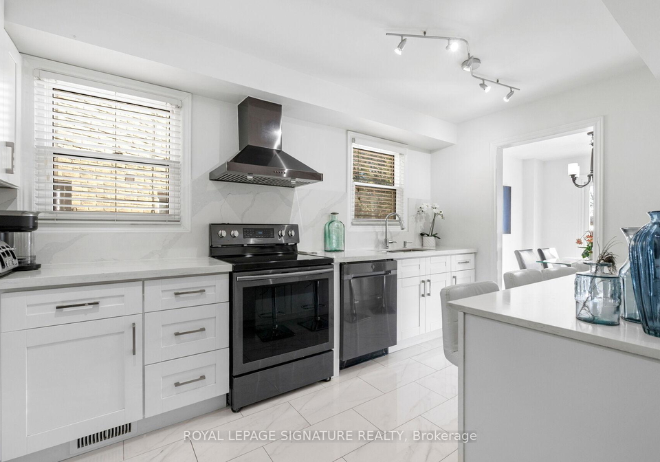 2094-farrier-mews-mississauga-ontario-w12819570