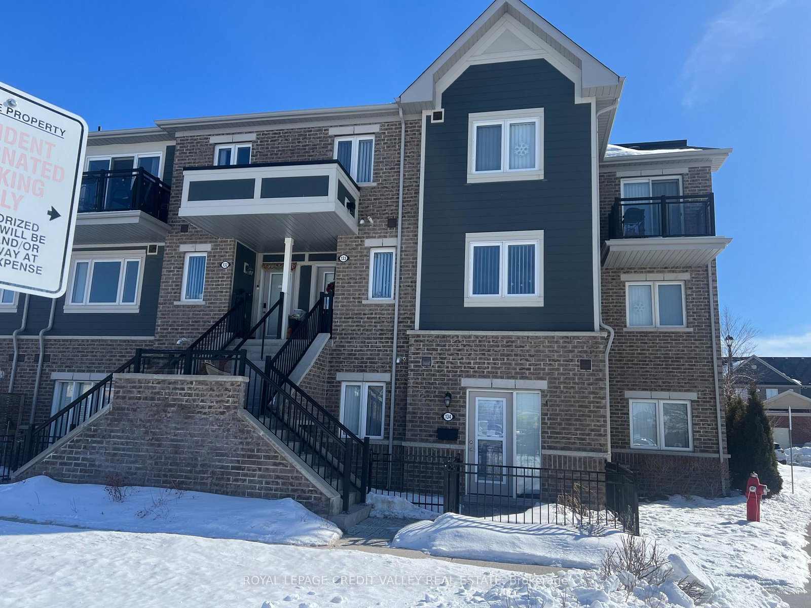 250-sunny-meadow-boulevard-brampton-ontario-w12819604