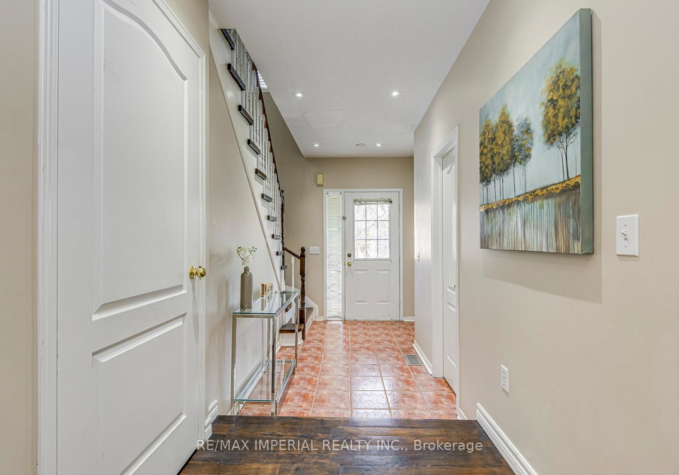 833-scollard-court-mississauga-ontario-w12819616