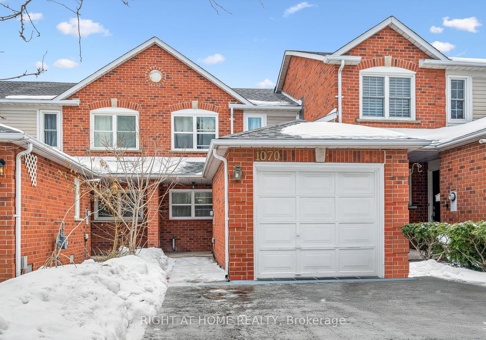1070-queens-avenue-oakville-ontario-w12819846