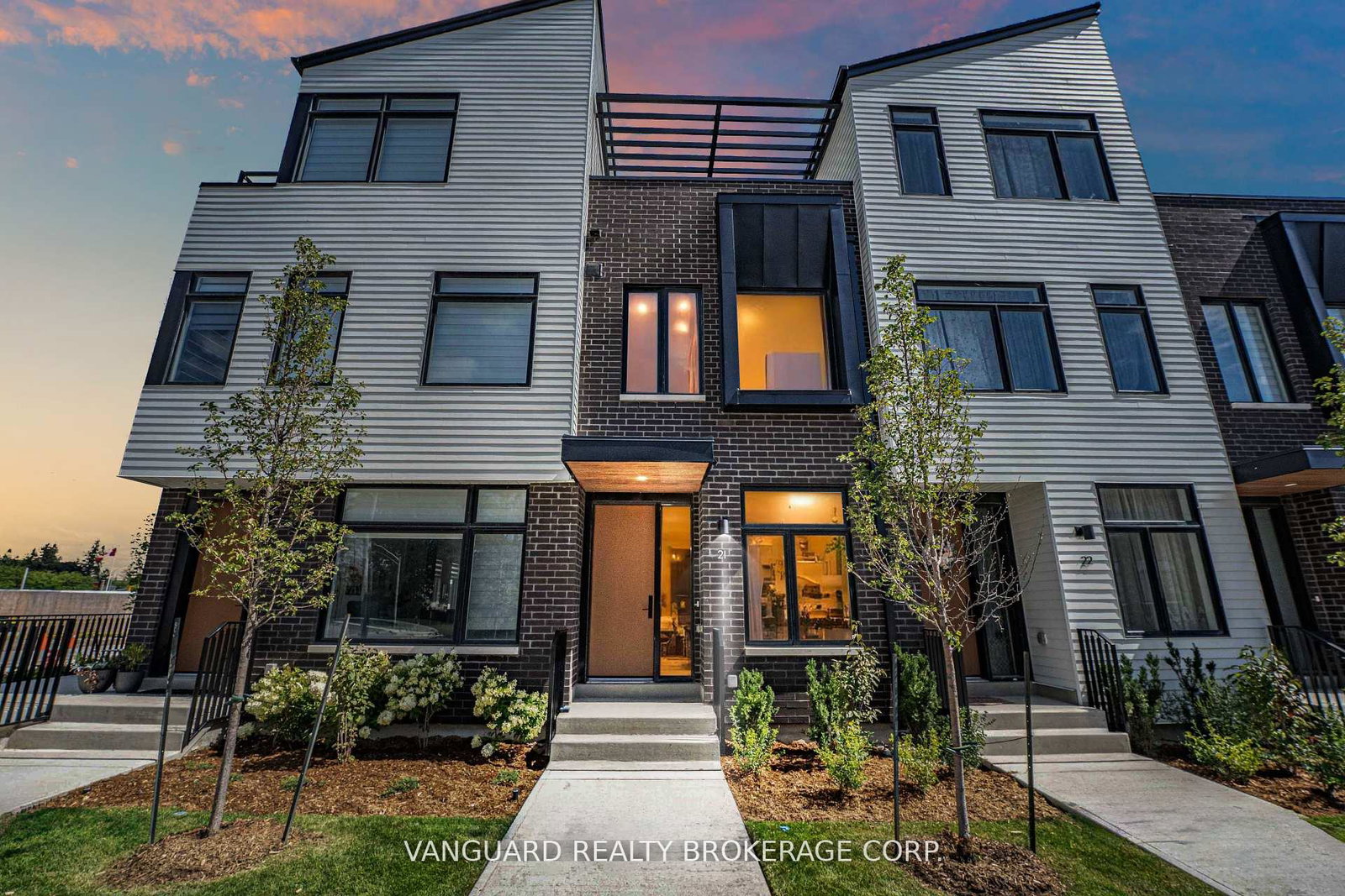 15-lou-parsons-way-mississauga-ontario-w12820134