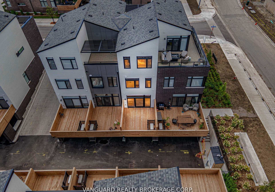 15-lou-parsons-way-mississauga-ontario-w12820134