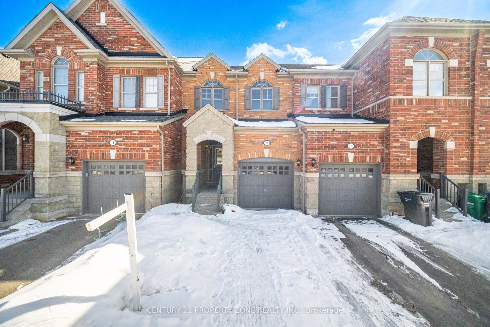 9-foliage-drive-brampton-ontario-w12820150