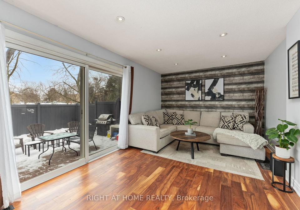 120-falconer-drive-mississauga-ontario-w12821462