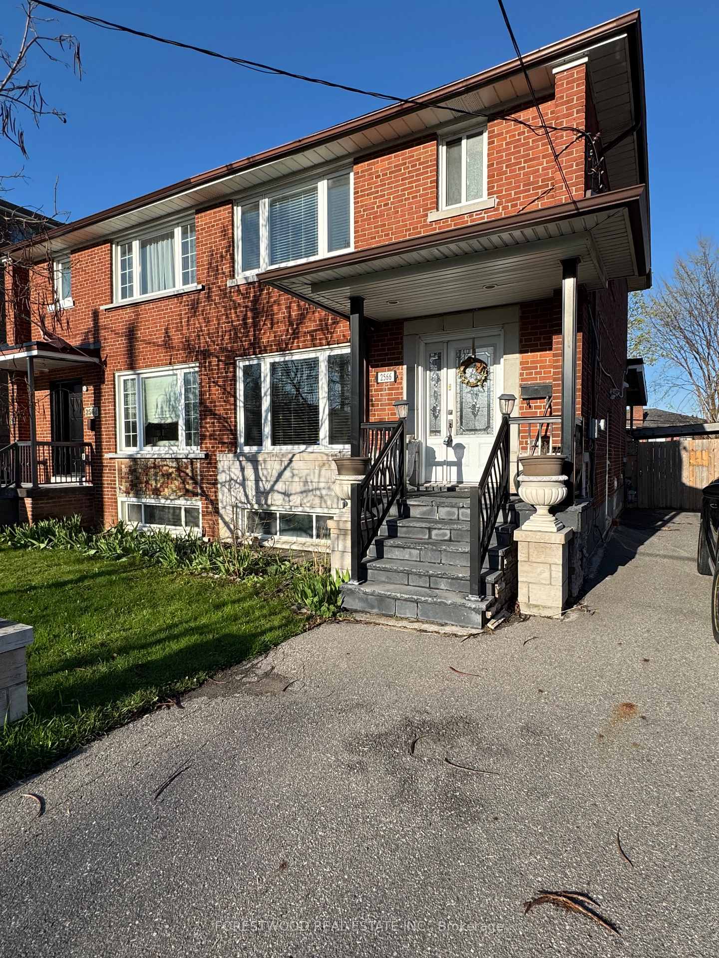 2566-keele-street-north-york-ontario-w12821494