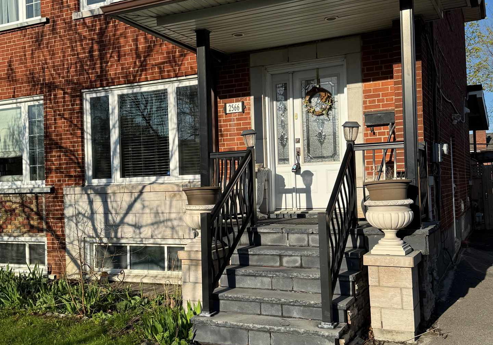 2566-keele-street-north-york-ontario-w12821494
