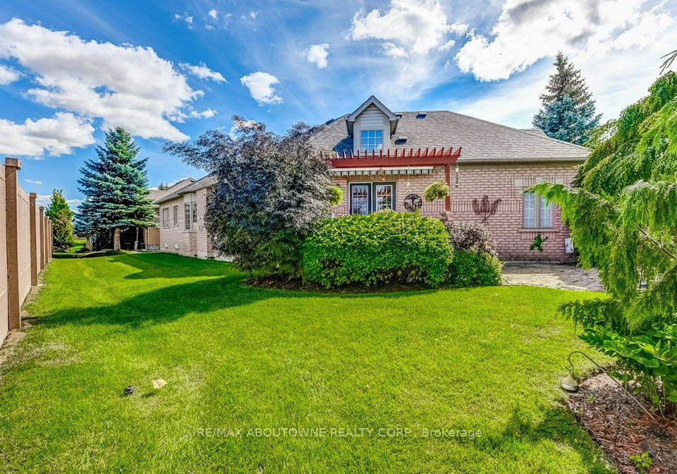 17-orchard-park-gate-brampton-ontario-w12821550