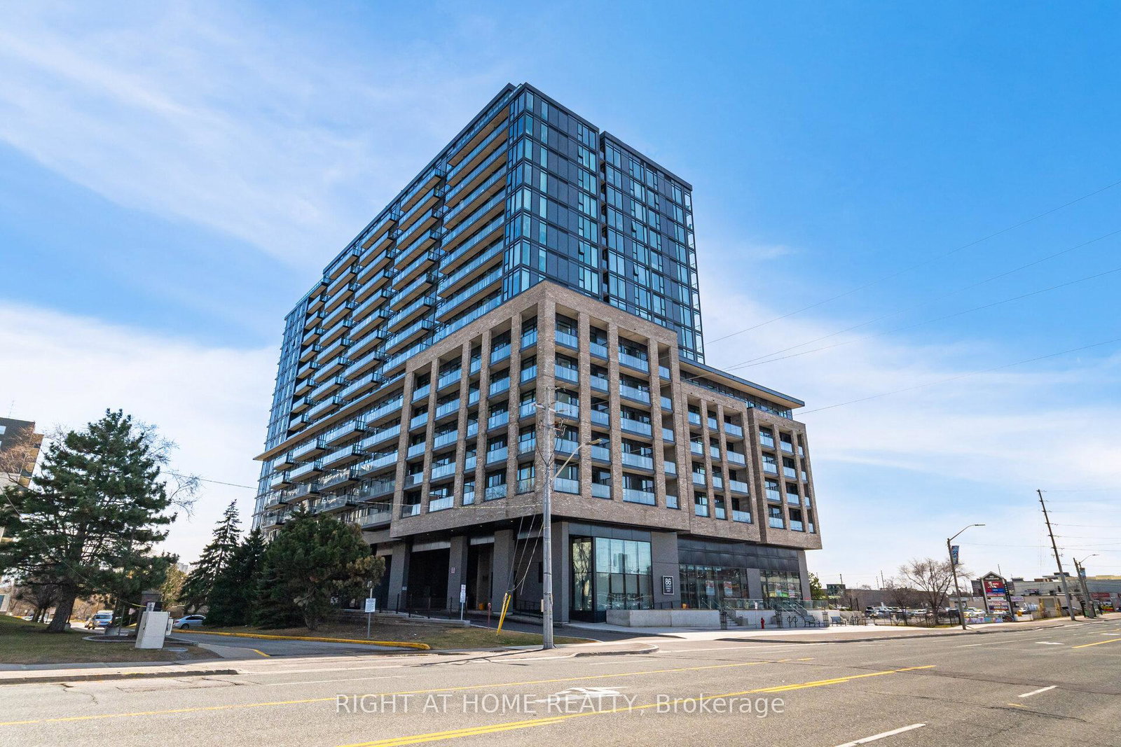 86-dundas-street-e-mississauga-ontario-w12821598
