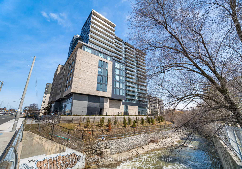 86-dundas-street-e-mississauga-ontario-w12821598