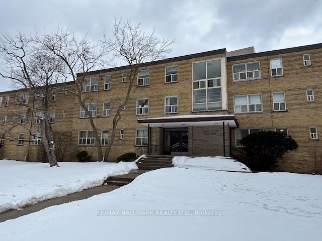15-anglesey-boulevard-etobicoke-ontario-w12821646