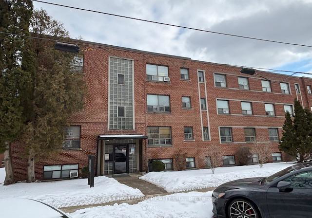 11-anglesey-boulevard-etobicoke-ontario-w12821650