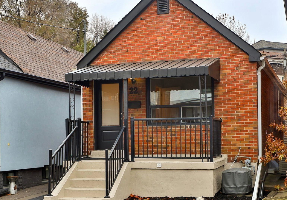 22-holmesdale-road-toronto-ontario-w12821972