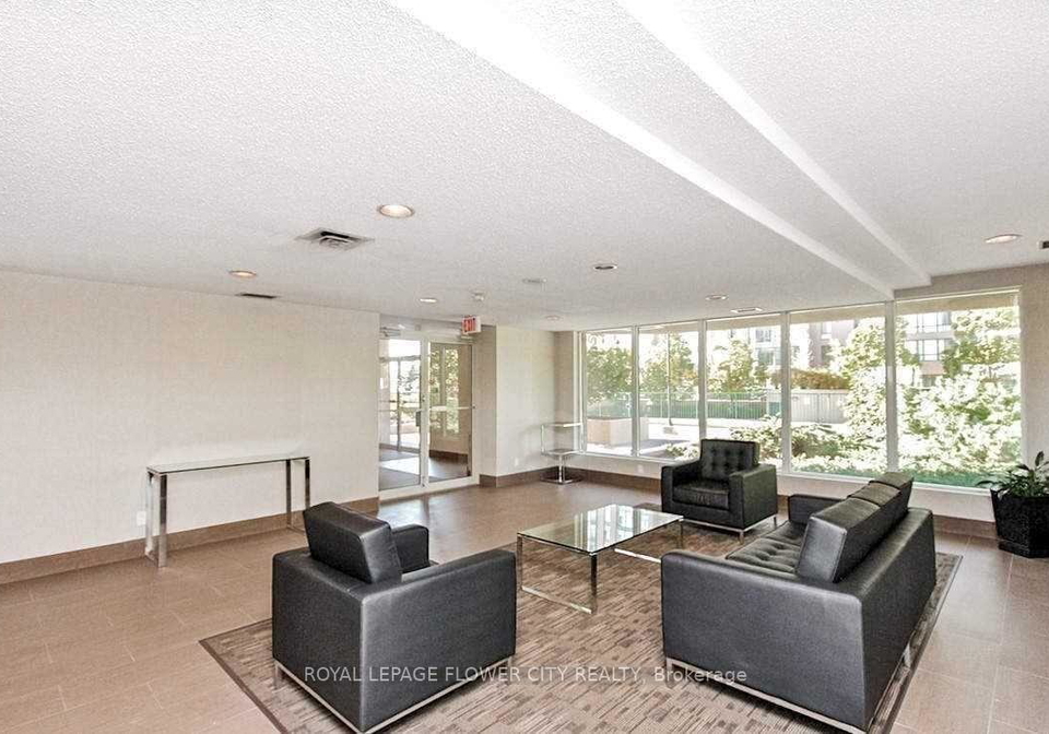 115-hillcrest-avenue-mississauga-ontario-w12822070