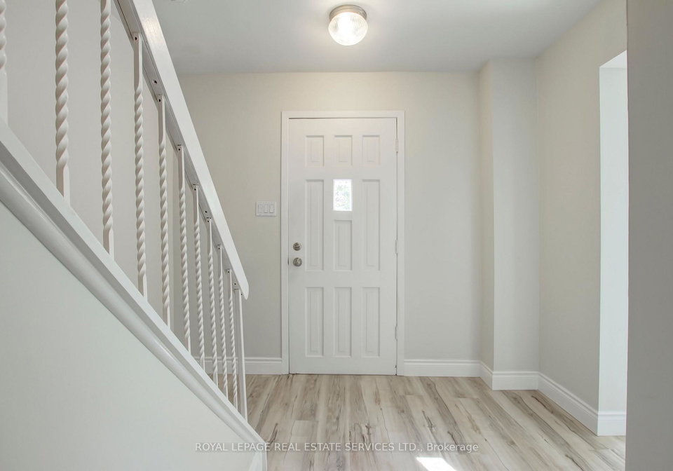 5475-lakeshore-road-burlington-ontario-w12822340