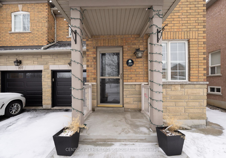 209-n-fitzgerald-crescent-milton-ontario-w12822374