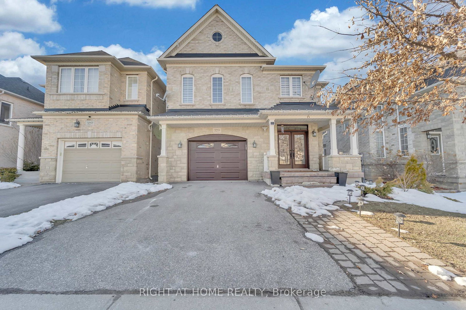 3253-liptay-avenue-oakville-ontario-w12822458