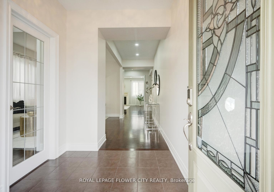 6-villadowns-trail-brampton-ontario-w12822462