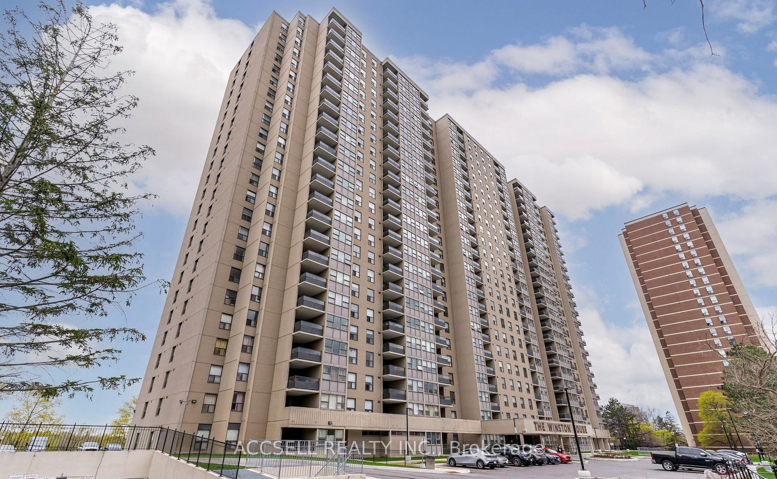 75-emmett-avenue-north-york-ontario-w12822690