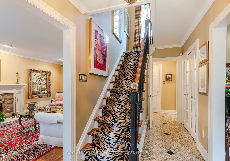 14-riverside-crescent-toronto-ontario-w12822732