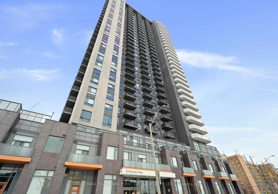 8-nahani-way-mississauga-ontario-w12822982