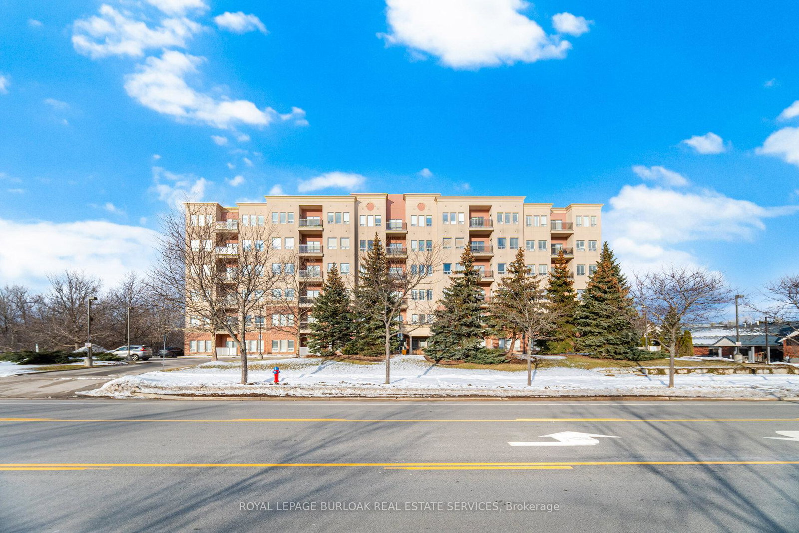 1499-nottinghill-gate-oakville-ontario-w12823018