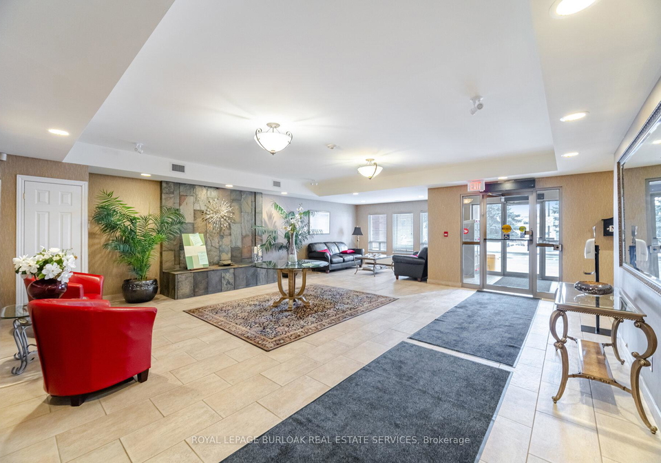 1499-nottinghill-gate-oakville-ontario-w12823018