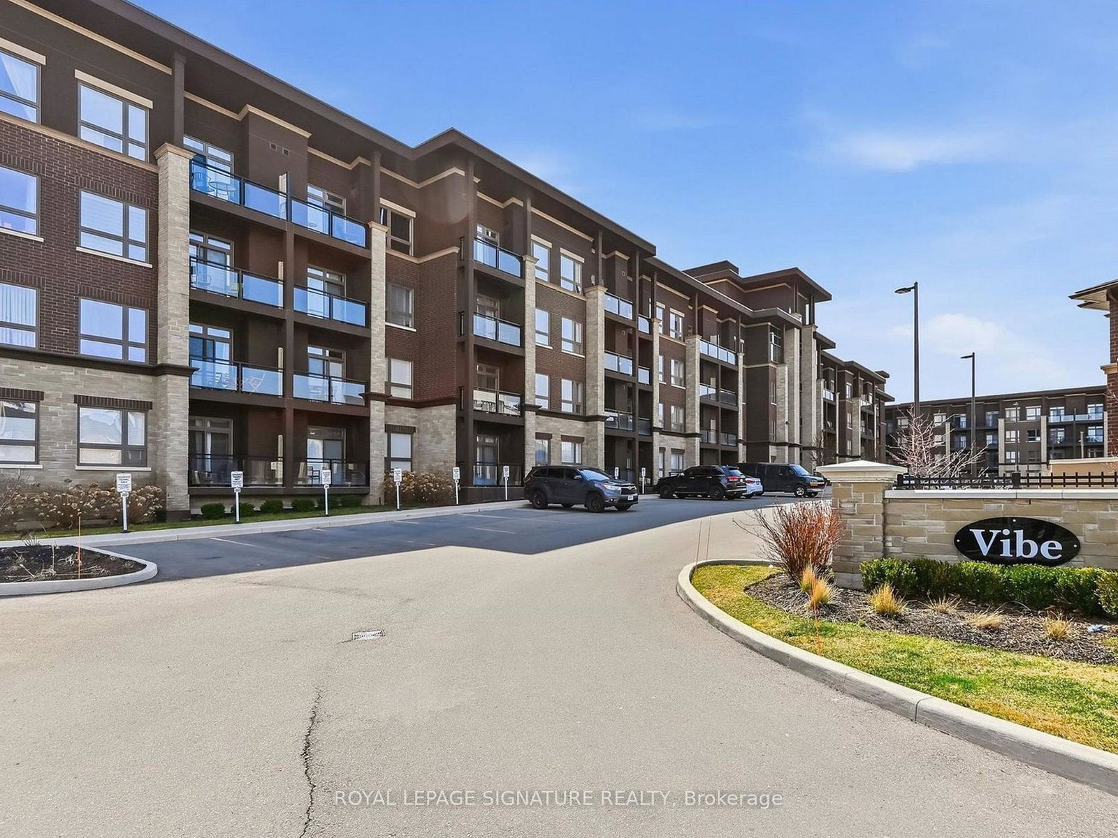 5010-corporate-drive-burlington-ontario-w12823084