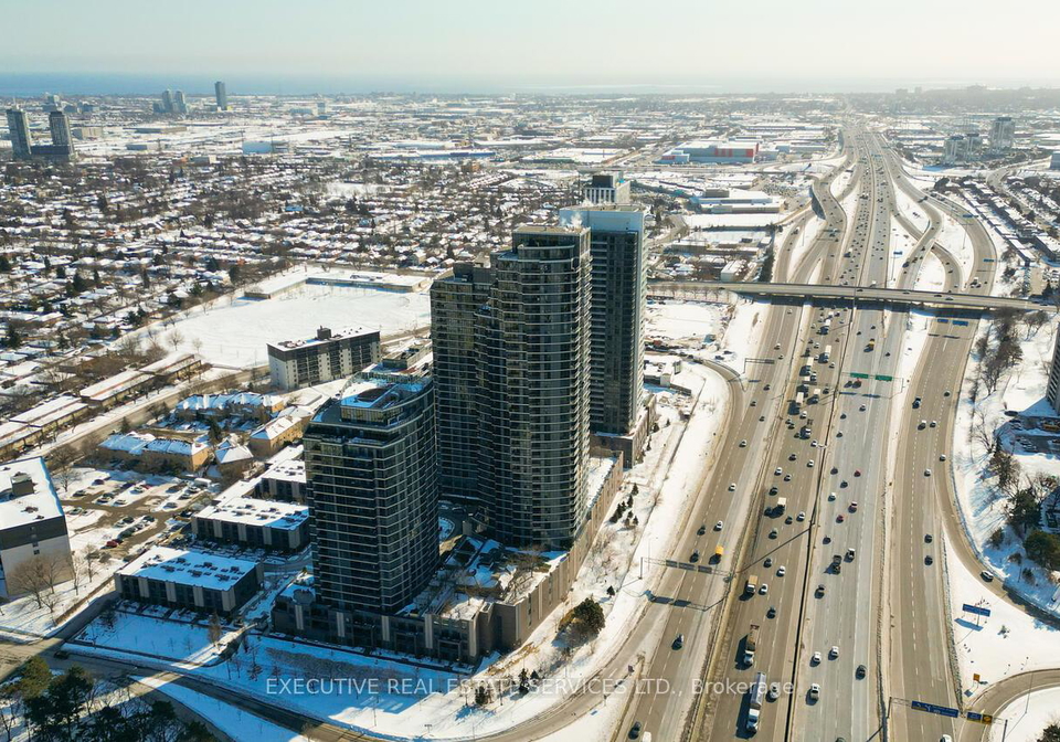 5-valhalla-inn-road-etobicoke-ontario-w12823294