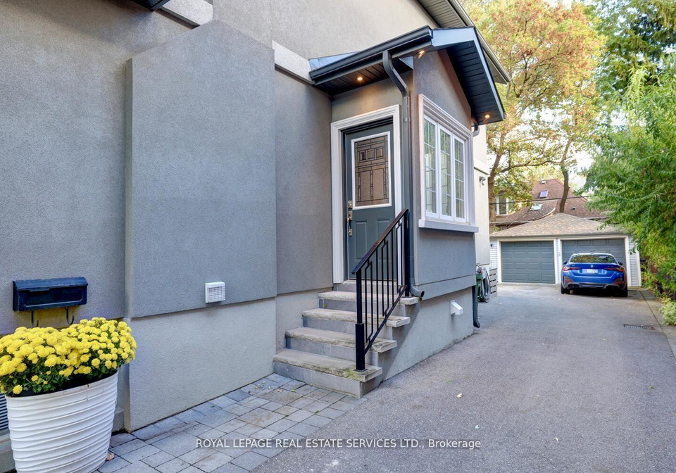 63-eastbourne-crescent-etobicoke-ontario-w12823592