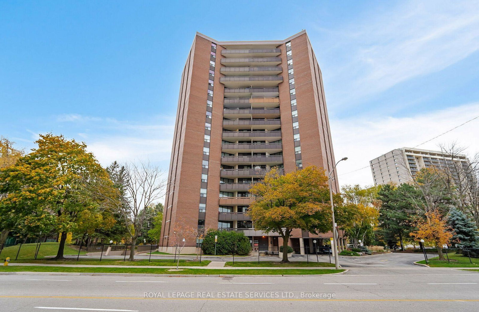 335-mill-road-etobicoke-ontario-w12824568