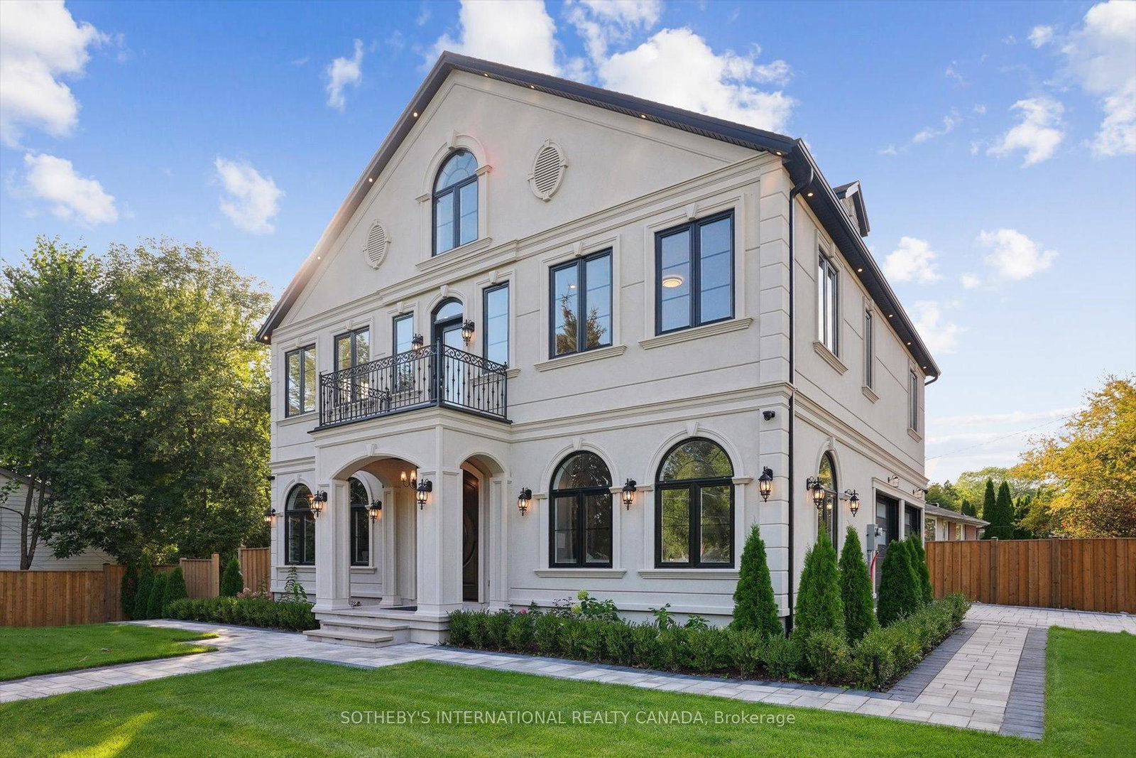 452-rothesay-place-burlington-ontario-w12824630