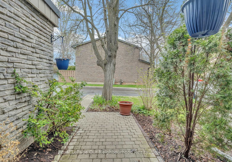 616-forestwood-crescent-burlington-ontario-w12824710