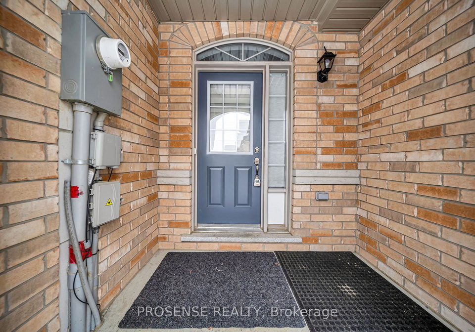 148-finegan-circle-brampton-ontario-w12825496